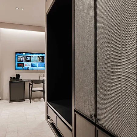 Sondor ホテル クサミル