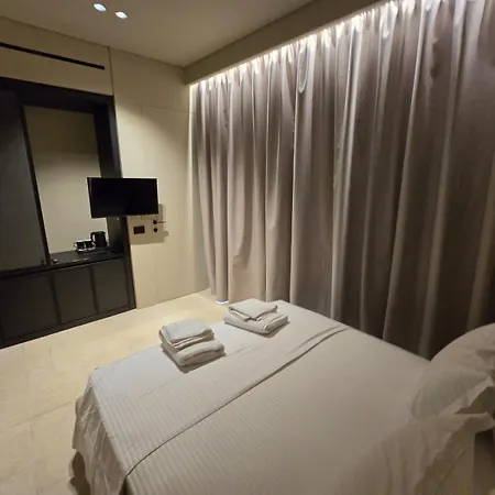 Sondor Hotell Ksamil