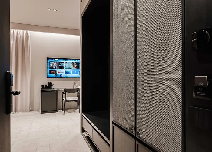 Sondor Szálloda Ksamil