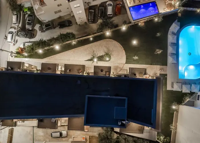 Ξενοδοχείο Sondor 4*