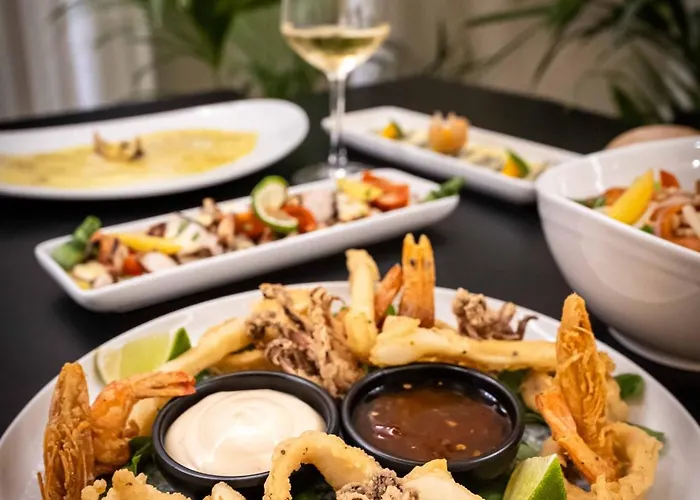 Ξενοδοχείο Sondor Εξαμίλιο